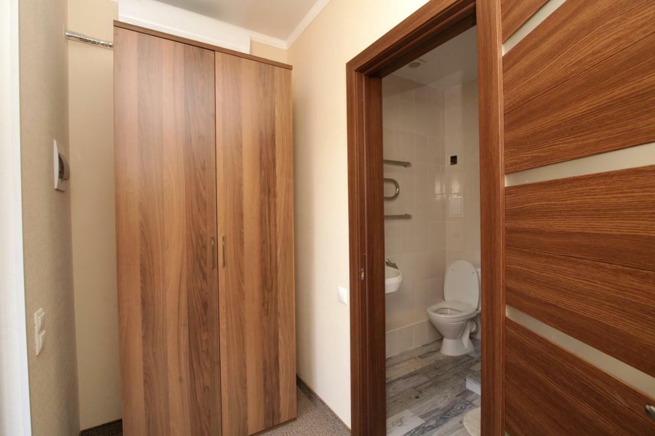 Отель 14 Gagra Exterior photo